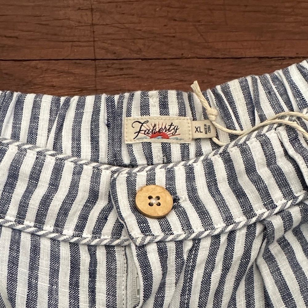 Faherty Sagaponack Striped Shorts - Blue and White NWT XL - Picture 3 of 5
